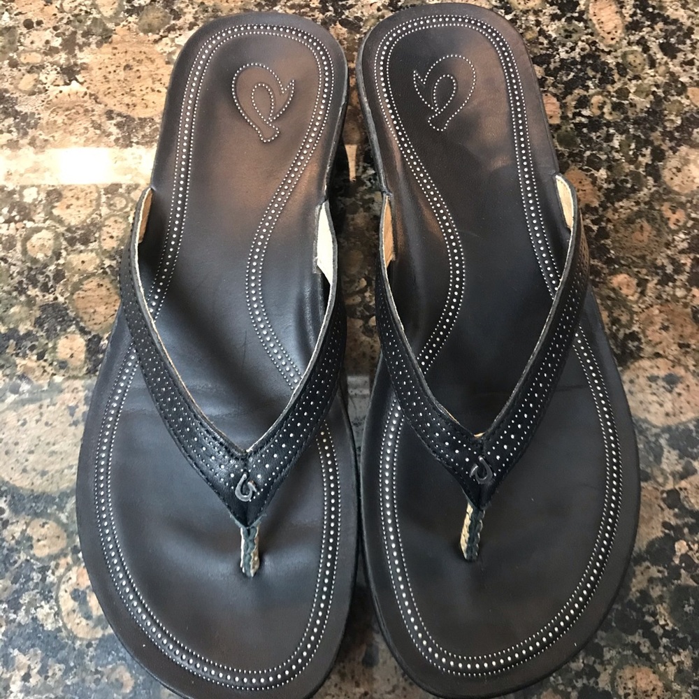OluKai Ola flip flop